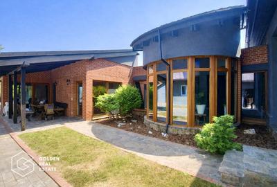 Casă individuală cu 10 camere cu Teren 2000 Mp în Chișoda - 10