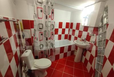 Apartament 2 camere,60 mp,decomandat,bloc nou,parcare,zona C - 14