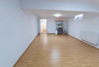 Ultracentral, spatiu comercial  D+P+1, curte generoasa, IDEAL BIROURI - 5