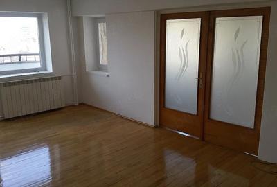 Casă cu 4 camere cu Teren 140 Mp în Unirii - 7