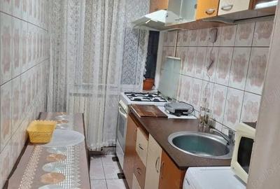 Inchiriez apartament 2 camere - 2