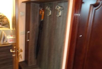 Inchiriez garsoniera in Deva, ultracentrala (Bld Decebal, BRD) et 1 - 5