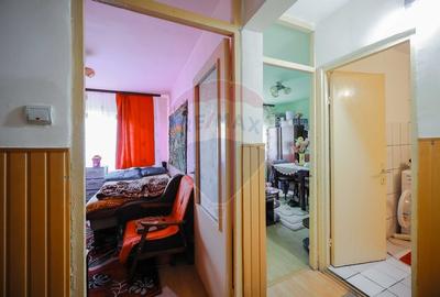 Apartament cu 3 camere de vanzare in zona Rogerius - 4