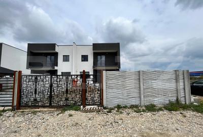 Casă cu 3 camere cu Teren 190 Mp în Central - 11