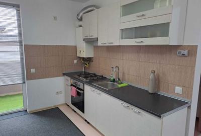 Apartament cu 2 camere decomandat în Gușterița - 2
