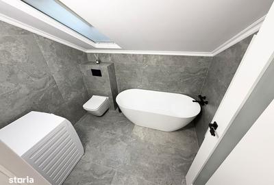 Casă cu 4 camere cu Teren 300 Mp în Borș - 9