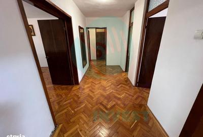 Apartament cu 4 camere decomandat, mobilat în Știrbei Vodă - 1