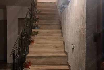 Casă cu Teren 800 Mp în Bod - 2