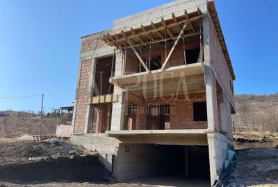Casă individuală cu 4 camere cu Garaj în Florești - 6