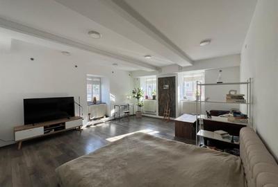 Garsonieră semidecomandată, mobilată în Central - 1