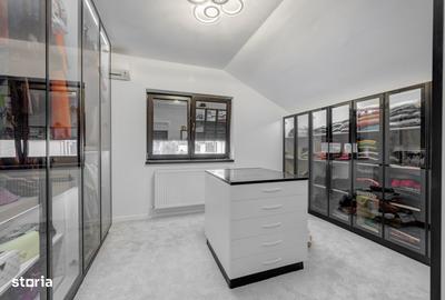 Casă cu 4 camere cu Piscina în Ghencea - 3