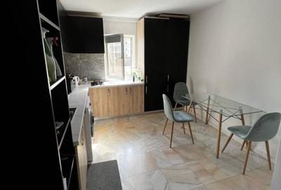Apartament cu 4 camere in complexul studentesc - 2