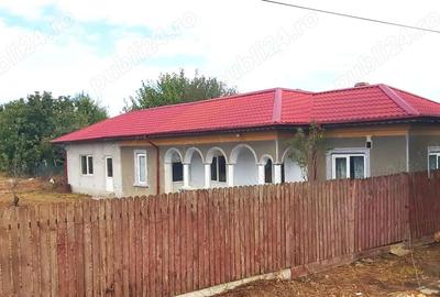 Casa 116 mp + curte 2800 mp 37m la sosea Gostinari langa Primarie - 3