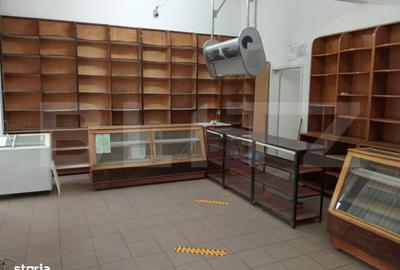 Spațiu comercial, de 100 mp, în Central - 3