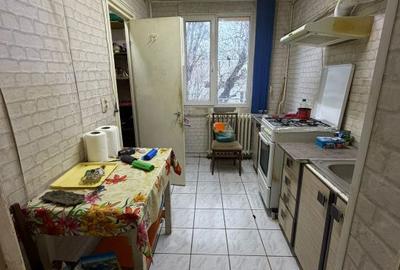 Apartament cu 4 camere decomandat în Berceni - 1