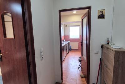 Garsonieră decomandată, mobilată în Vitan - 5