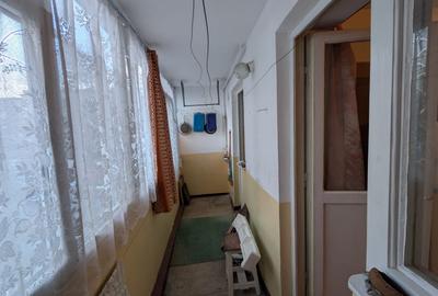 Vânzare apartament 2 Camere decomandat | Etaj 1 | 57 mp | B-dul București - 8