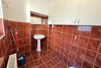 2 camere, Finisat, Curte str.Iuliu Maniu, Centru - 10