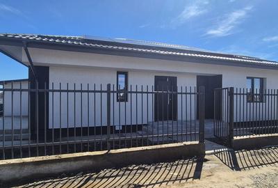 Casă cu 4 camere cu Teren 410 Mp în Clinceni - 4