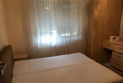 Apartament cu 2 camere decomandat în Berceni