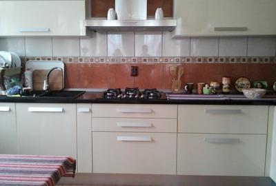 VILA SAU CASA DE VACANTA IN VALEA PRAHOVEI ,BREAZA CEL MAI CURAT AER DIN ROMANIA - 9