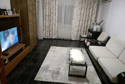 Apartament spa?ios de vanzare, ultracentral, 4 camere , decomandat, 99 mp - 1