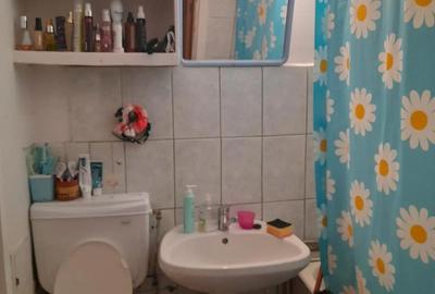 Apartament cu 3 camere semidecomandat în Central - 2