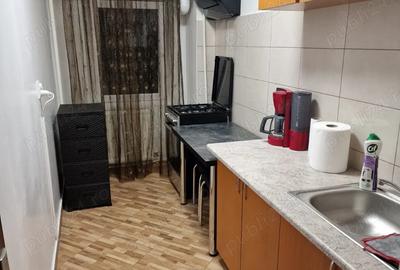 Aparatorii Patriei, 300 euro, inchiriez garsoniera, 42 m.p., str.Aleea Tome?ti - 6