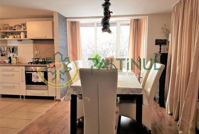 Vila Șelimbăr - 700 mp teren, jacuzzi, semineu, front stradal 30 ml - 7