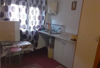 Garsonieră semidecomandată în Micro 5 - 1