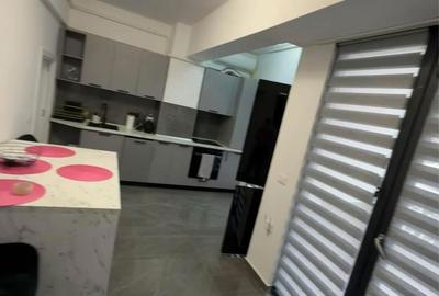 Apartament cu 3 camere decomandat în Exterior Vest - 4