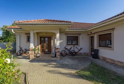 De Vanzare | Vila Lux | Teren 1000 mp | 226mp utili | 3 Bai | Garaj - 3