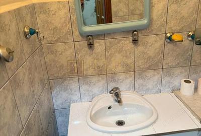 Apartament cu 3 camere decomandat în Lunei - 17