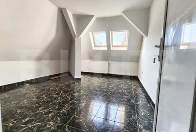 Spațiu comercial, de 150 mp, în Central - 3