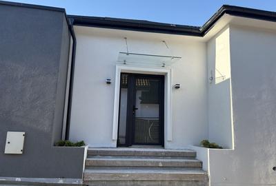 Casă cu 4 camere în Podari - 7