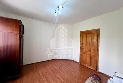 Casa 6 camere, 4 parcari, pretabila birouri sau locuinta - Mehala - 6