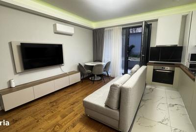 Apartament cu 2 camere, mobilat în Unirii