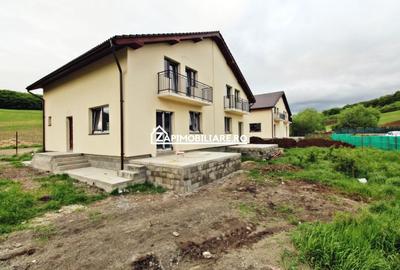 Duplex cu 4 camere în Sângeorgiu de Mureș