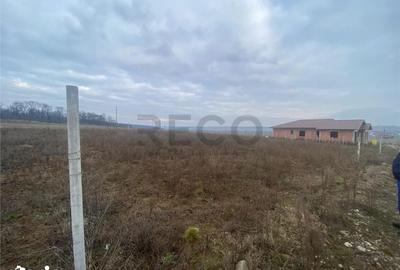 Teren de 750 mp, în Central - 1