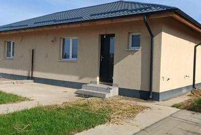 Casa tip duplex- 3 camere- Vidra-Berceni - 2