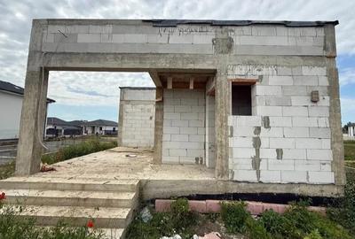 Casă cu 2 camere cu Teren 547 Mp în Cetate - 6