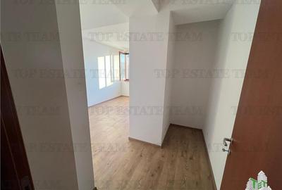 Apartament cu 3 camere decomandat în Central - 11