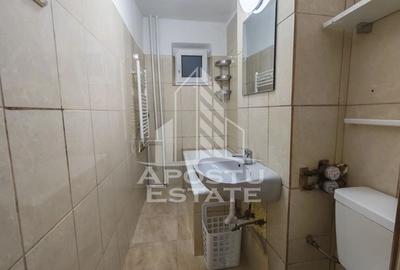 Apartament cu 3 camere, zona Dacia - 6