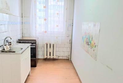 Apartament spatios cu balcon -  Gara etaj 3 - 2