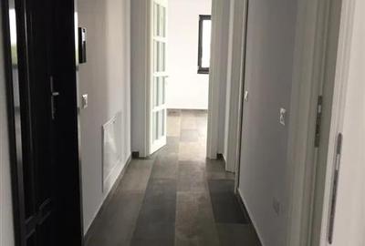 Apartament cu 2 camere decomandat în Sărărie - 4