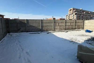 Casă cu 6 camere cu Teren 340 Mp în Central - 1