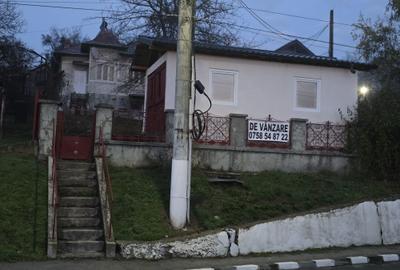 Casă cu 3 camere în Central - 4