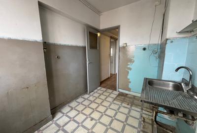 Apartament 2 camere Bd Cantemir - Necesita Renovare - 6