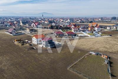 Teren Construcții intravilan de 585 mp, în Sânpetru - 10