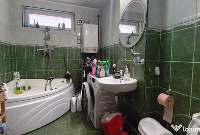 Casă cu 4 camere cu Teren 315 Mp în 22 Decembrie - 2